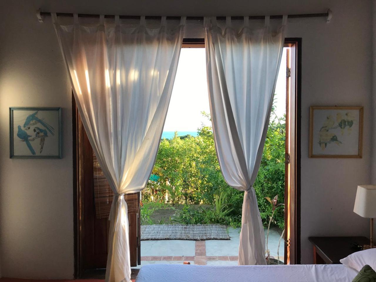 Espelho Bahia Blue House Bed and Breakfast Praia do Espelho Eksteriør billede